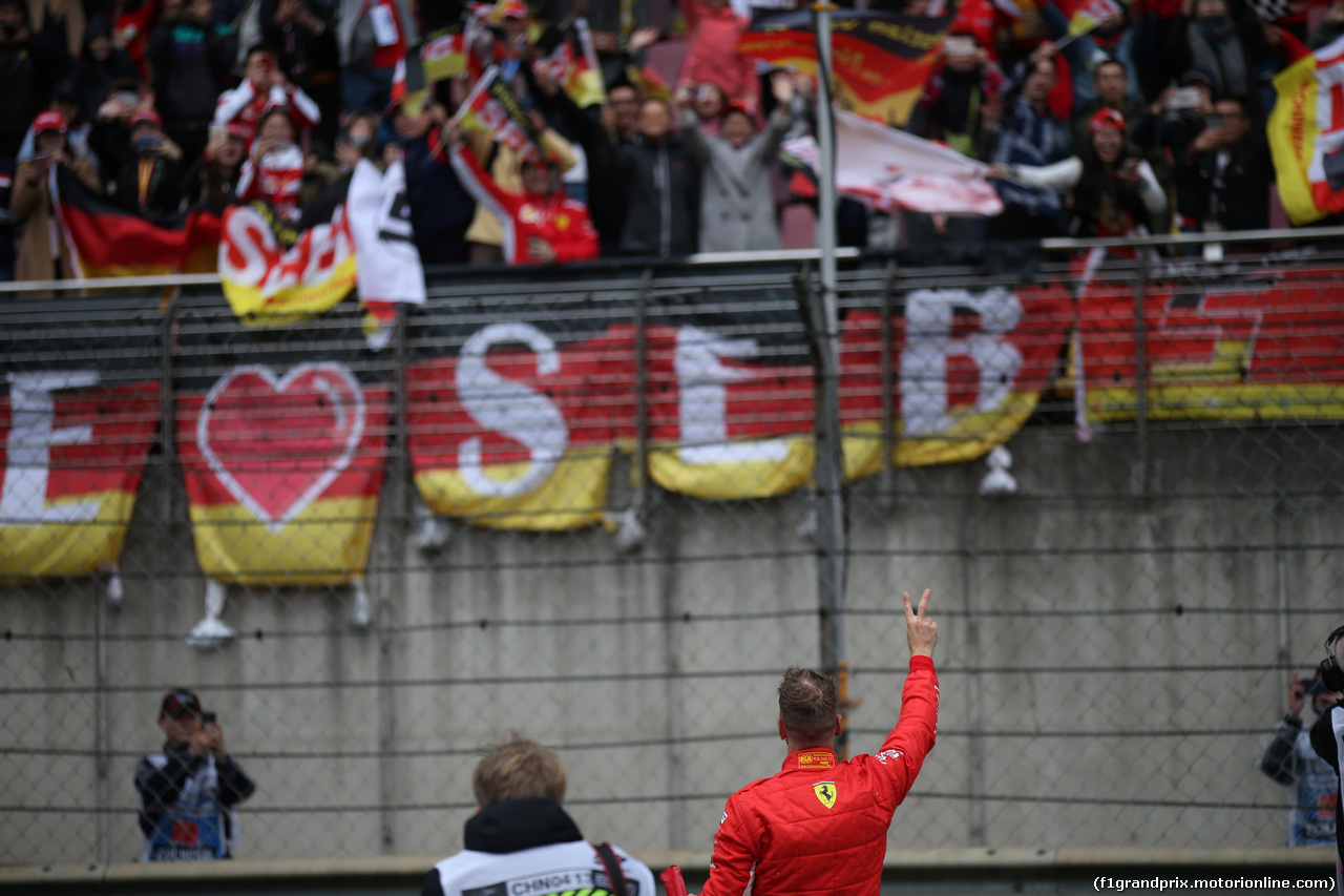 GP CINA, 14.04.2018- Qualifiche celebration: pole position Sebastian Vettel (GER) Ferrari SF71H