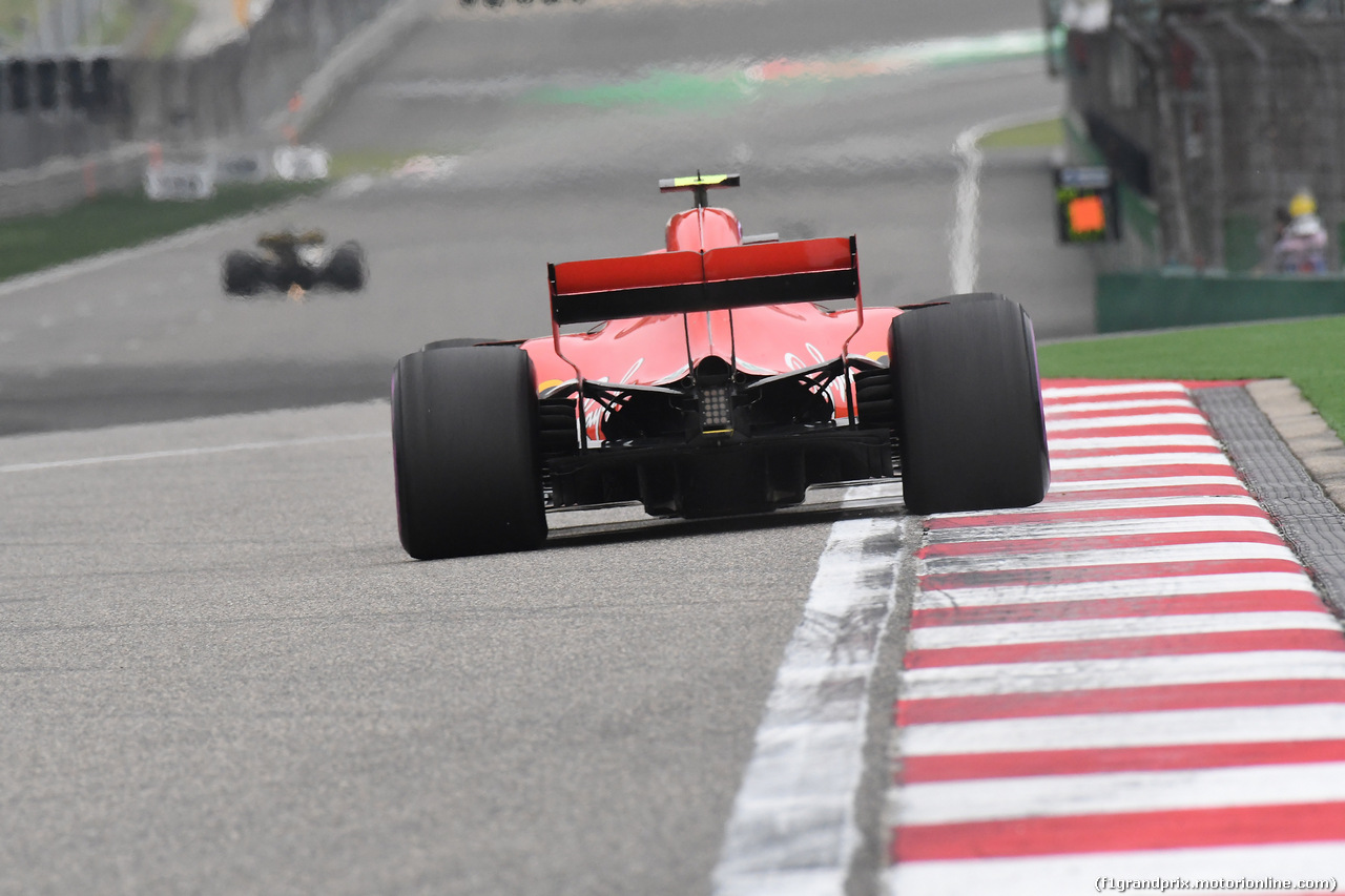 GP CINA, 14.04.2018- Qualifiche, Kimi Raikkonen (FIN) Ferrari SF71H