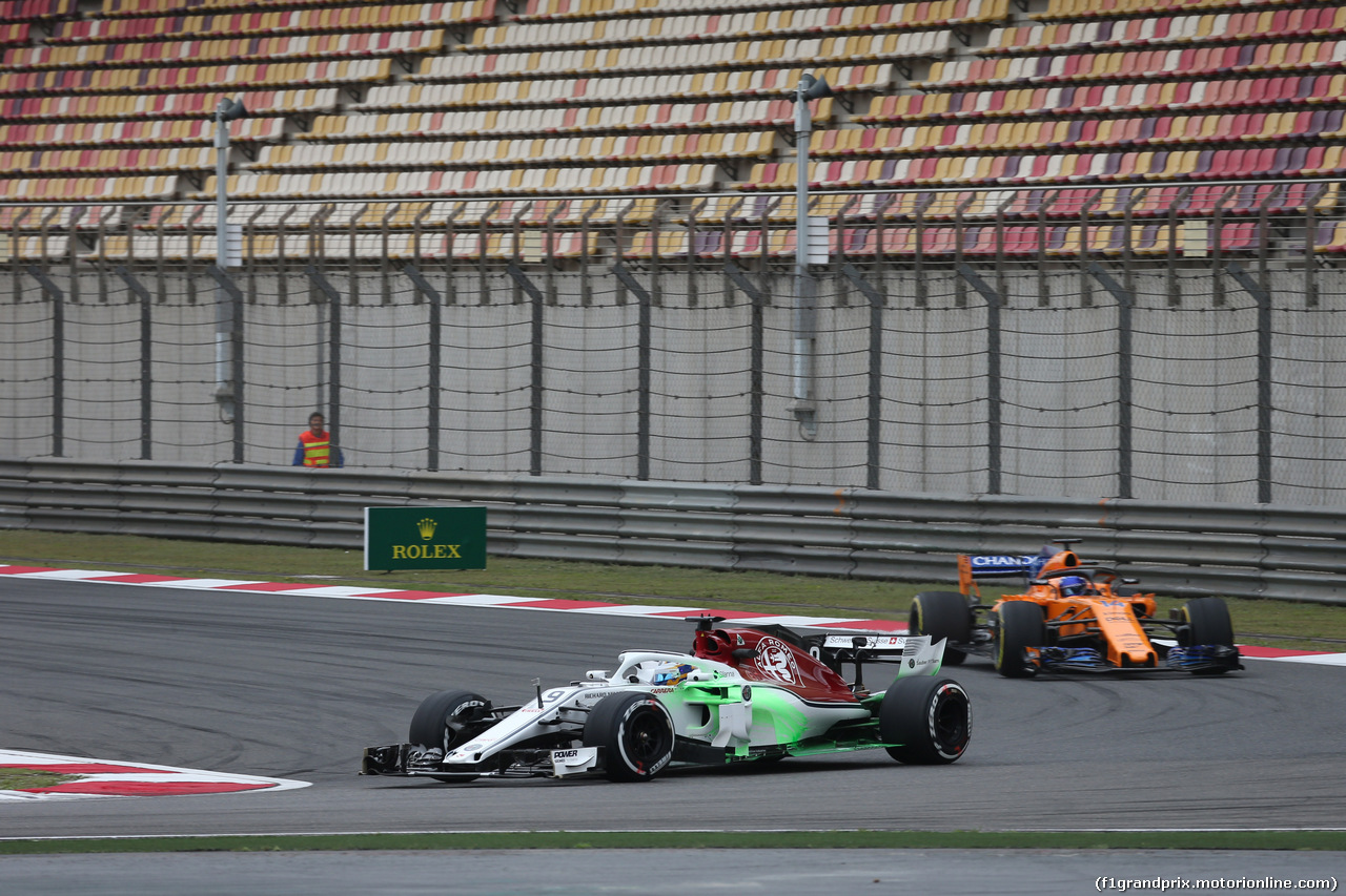 GP CINA, 13.04.2018- Prove Libere 1, Marcus Ericsson (SUE) Alfa Romeo Sauber C37 with flow-vis paint