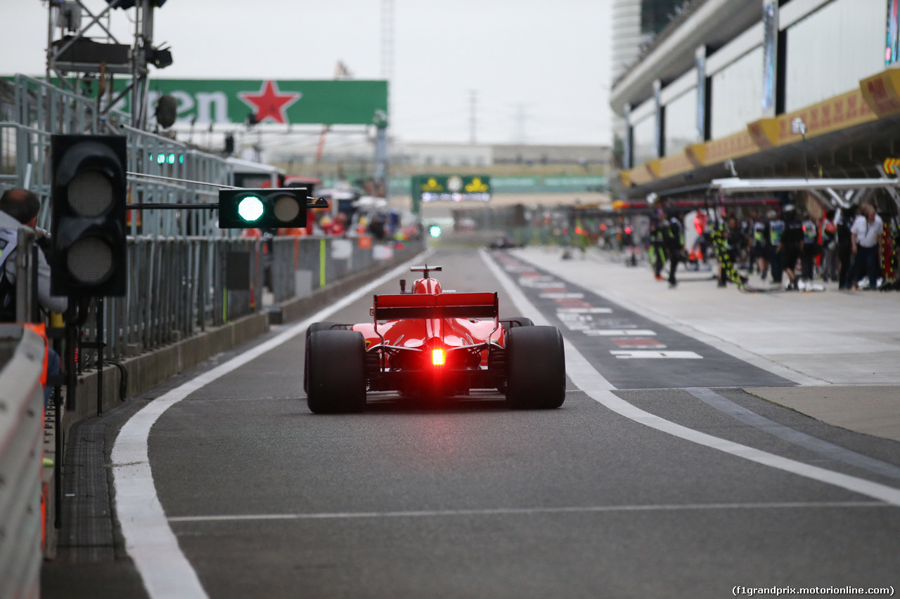 GP CINA, 13.04.2018- Prove Libere 1, Sebastian Vettel (GER) Ferrari SF71H