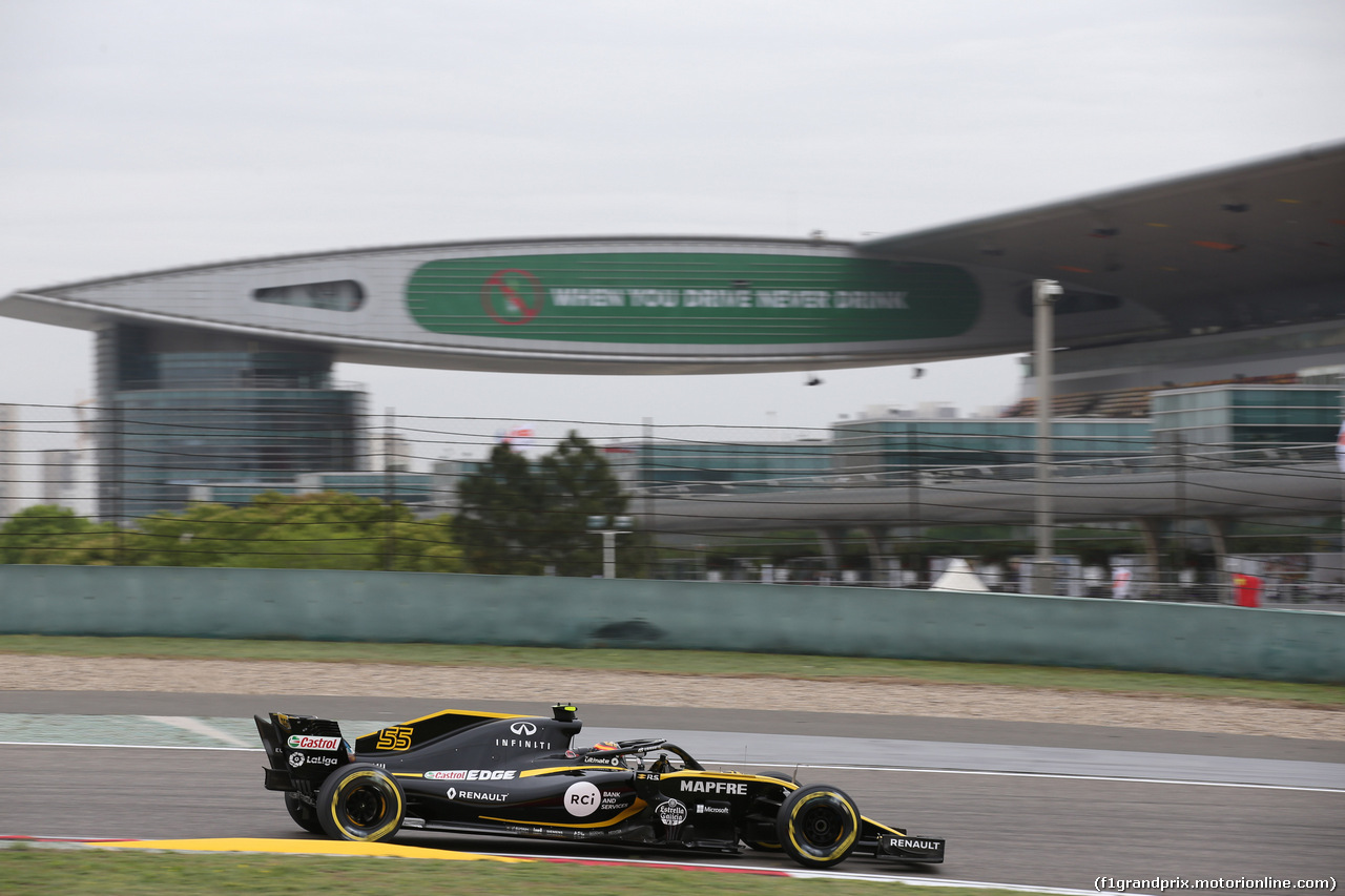 GP CINA, 13.04.2018- Prove Libere 1, Carlos Sainz Jr (ESP) Renault Sport F1 Team RS18