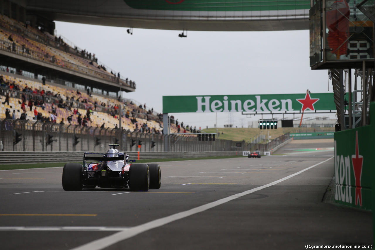 GP CINA, 13.04.2018- Prove Libere 1, Pierre Gasly (FRA) Scuderia Toro Rosso STR13