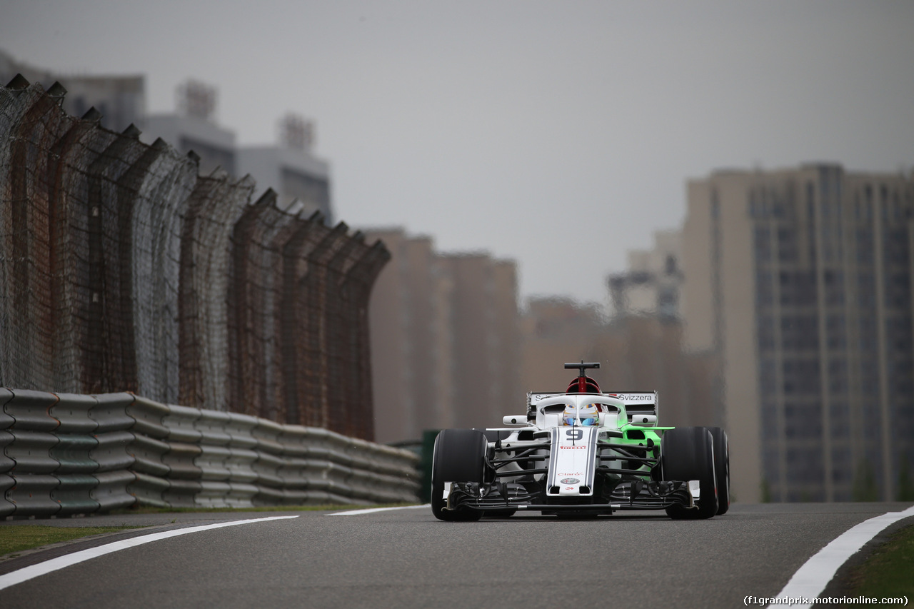 GP CINA, 13.04.2018- Prove Libere 1, Marcus Ericsson (SUE) Alfa Romeo Sauber C37