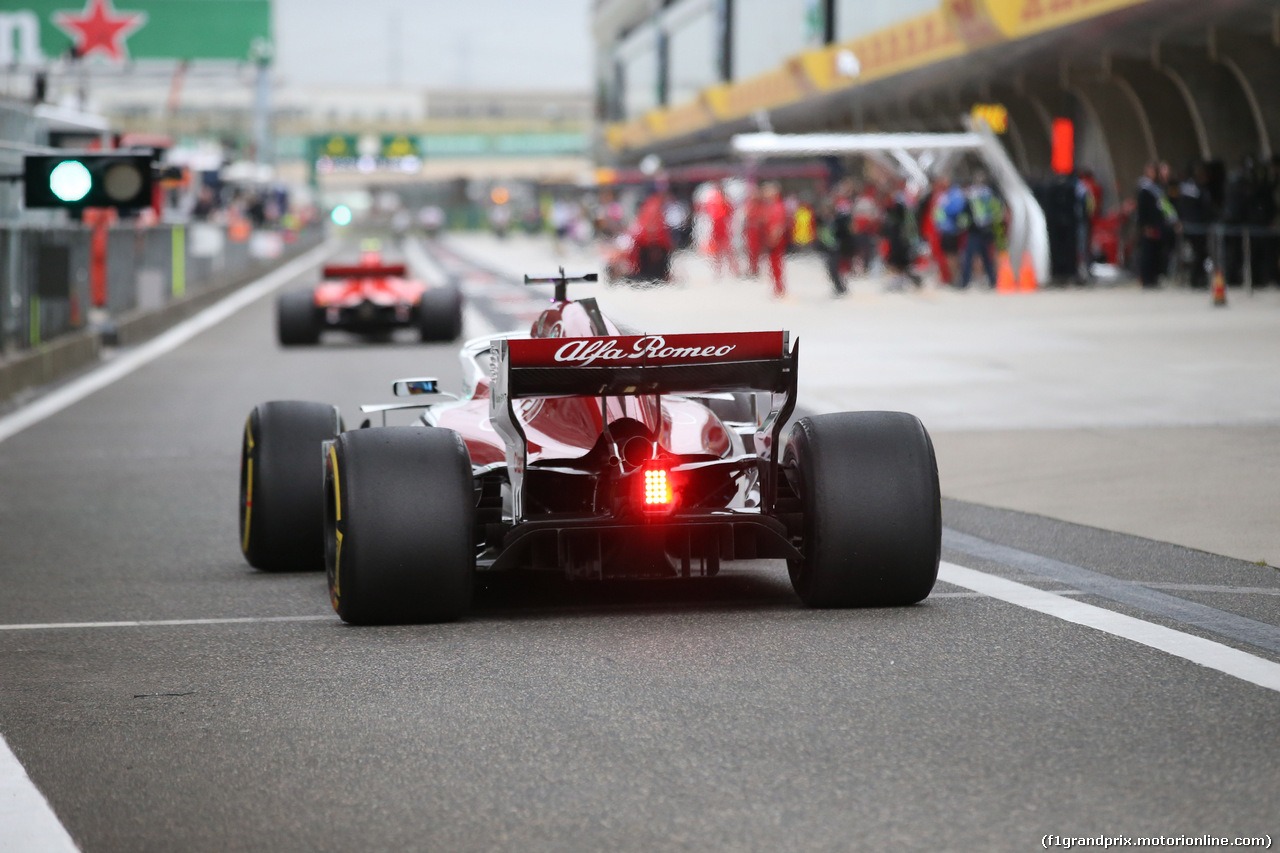 GP CINA, 13.04.2018- Prove Libere 1, Marcus Ericsson (SUE) Alfa Romeo Sauber C37