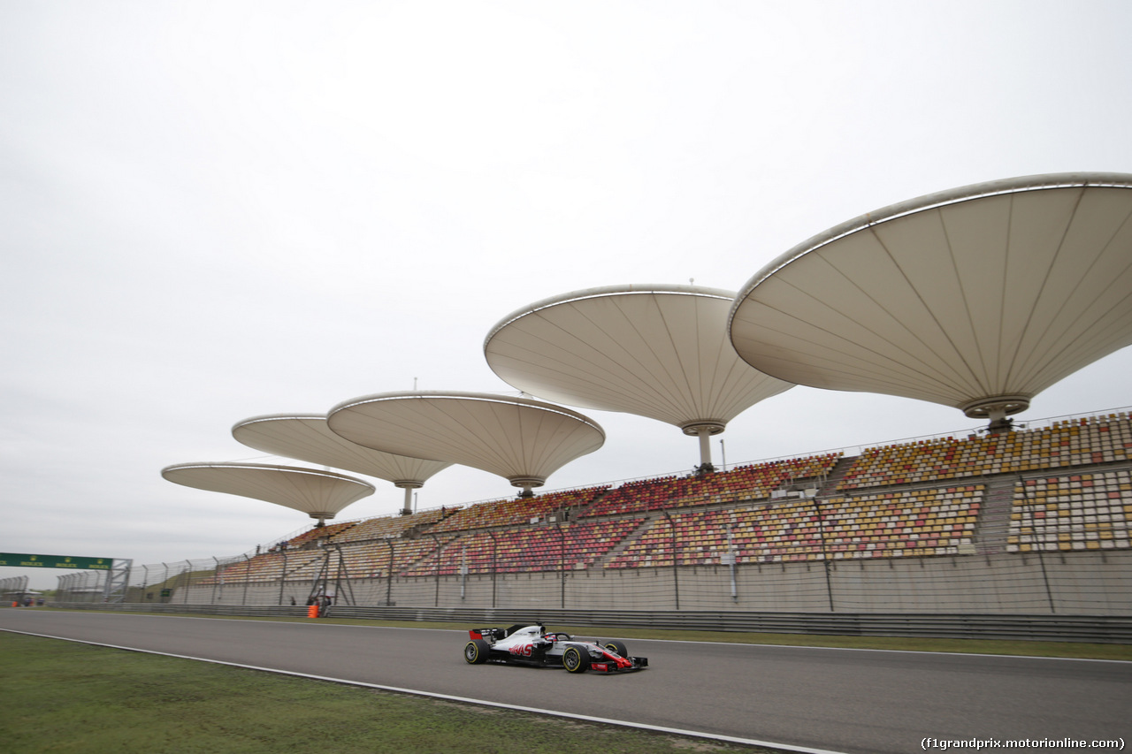 GP CINA, 13.04.2018- Prove Libere 1, Romain Grosjean (FRA) Haas F1 Team VF-18