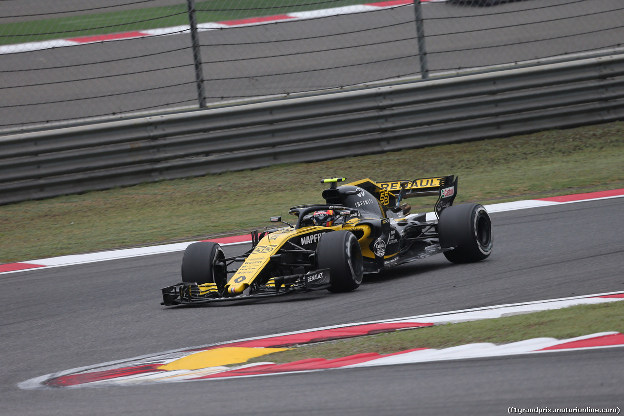 GP CINA, 13.04.2018- Prove Libere 2, Carlos Sainz Jr (ESP) Renault Sport F1 Team RS18