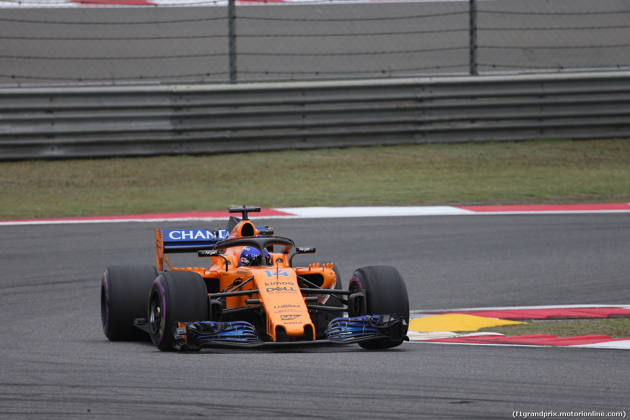 GP CINA, 13.04.2018- Prove Libere 2, Fernando Alonso (ESP) McLaren Renault MCL33