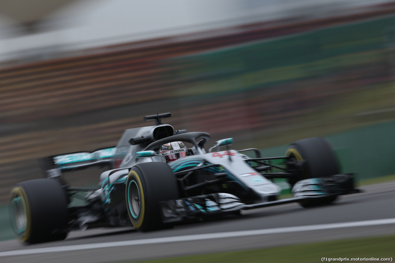 GP CINA, 13.04.2018- Prove Libere 2, Lewis Hamilton (GBR) Mercedes AMG F1 W09