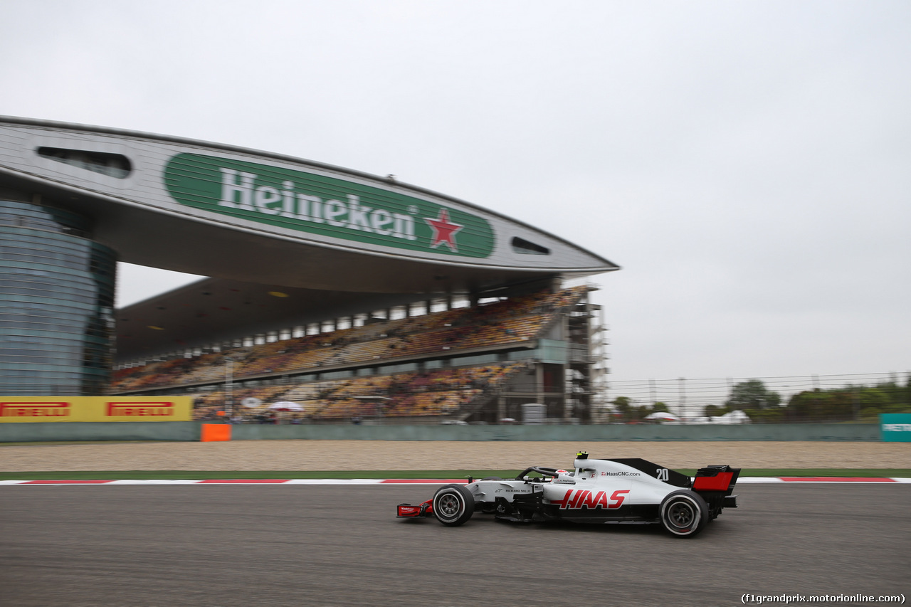 GP CINA, 13.04.2018- Prove Libere 2, Kevin Magnussen (DEN) Haas F1 Team VF-18