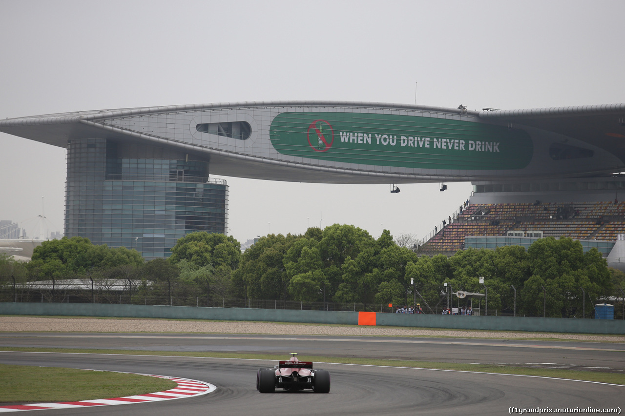 GP CINA, 13.04.2018- Prove Libere 2, Charles Leclerc (GER) Alfa Romeo Sauber C37