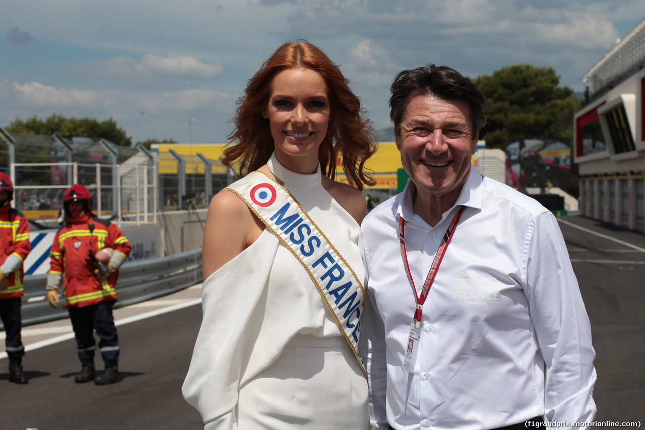 GP FRANCIA, 24.06.2018- Maeva Coucke (FRA) Miss France with  Christian Estrosi (FRA) Paul Ricard CEO