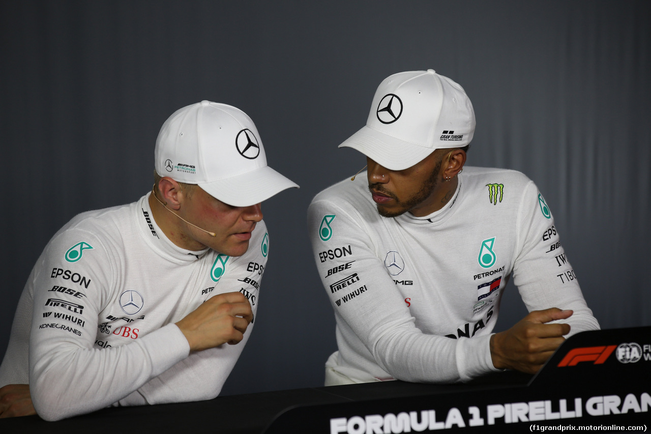 GP FRANCIA, 23.06.2018- after Qualifiche Official Fia press conference, L to R Valtteri Bottas (FIN) Mercedes AMG F1 W09, Lewis Hamilton (GBR) Mercedes AMG F1 W09