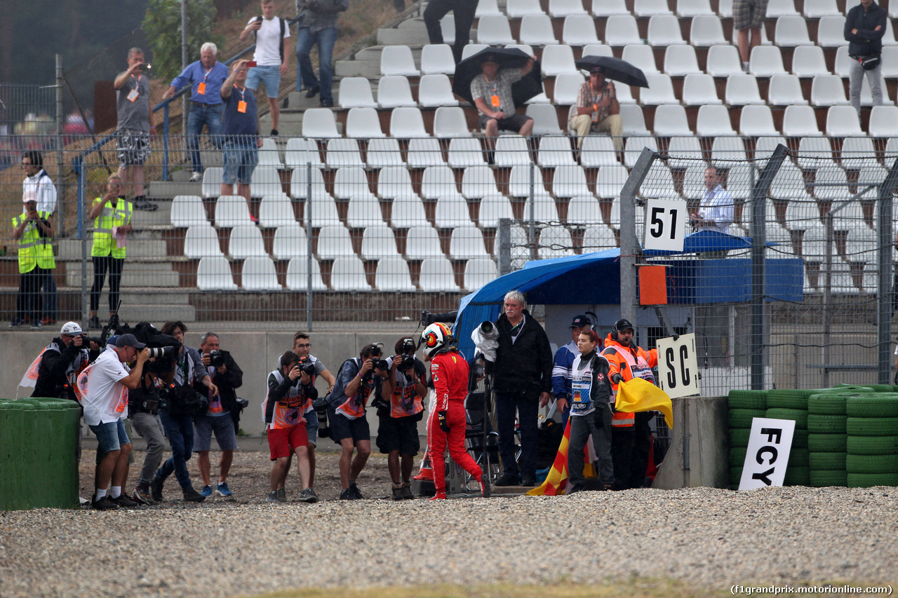 GP GERMANIA, 22.07.2018 - Gara, Sebastian Vettel (GER) Ferrari SF71H retires from the race
