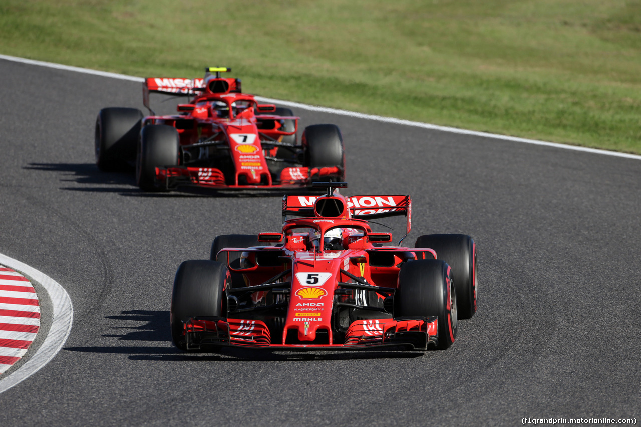 GP GIAPPONE, 07.10.2018 - Gara, Sebastian Vettel (GER) Ferrari SF71H davanti a Kimi Raikkonen (FIN) Ferrari SF71H
