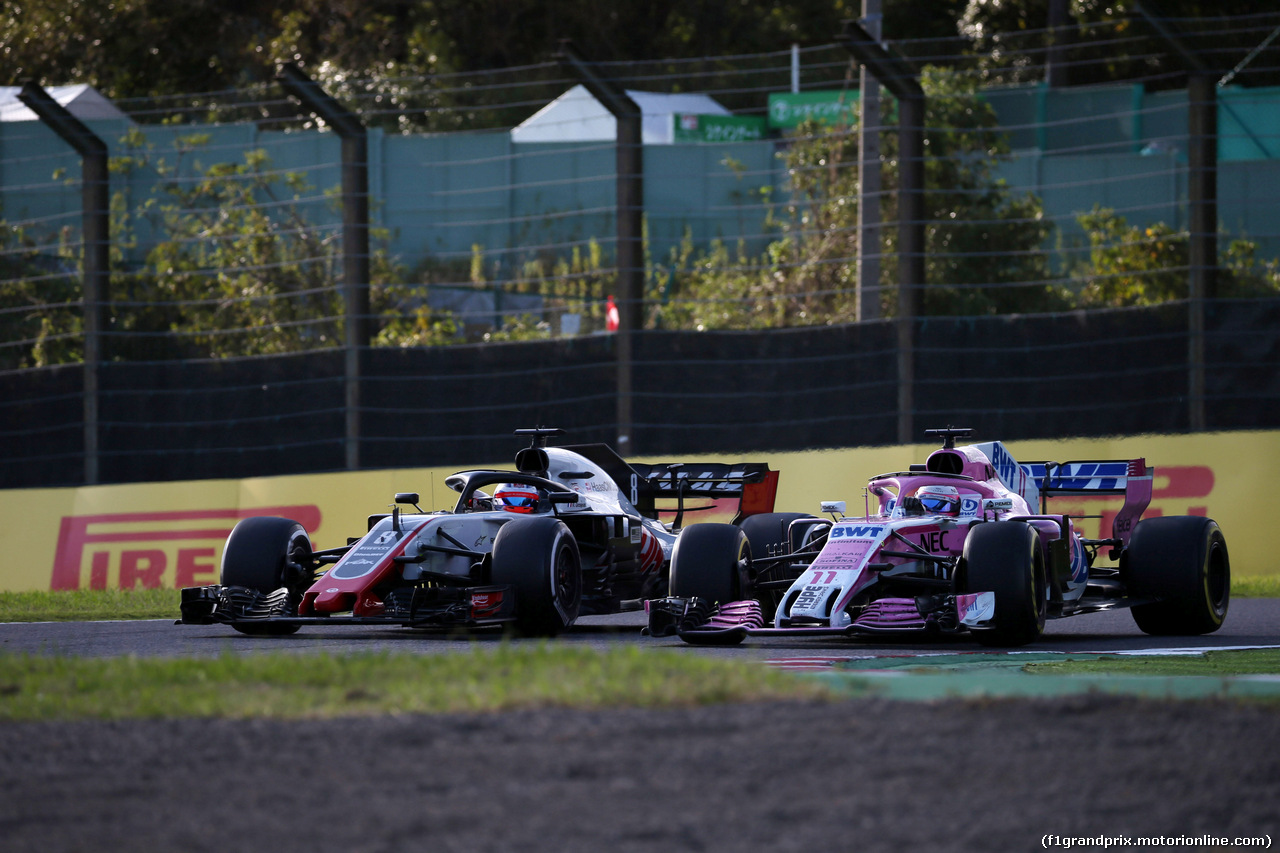 GP GIAPPONE, 07.10.2018 - Gara, Romain Grosjean (FRA) Haas F1 Team VF-18 e Sergio Perez (MEX) Racing Point Force India F1 VJM11