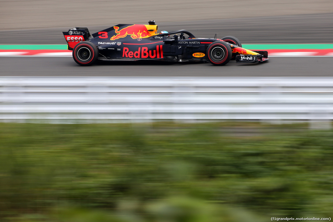 GP GIAPPONE, 05.10.2018 - Prove Libere 2, Daniel Ricciardo (AUS) Red Bull Racing RB14