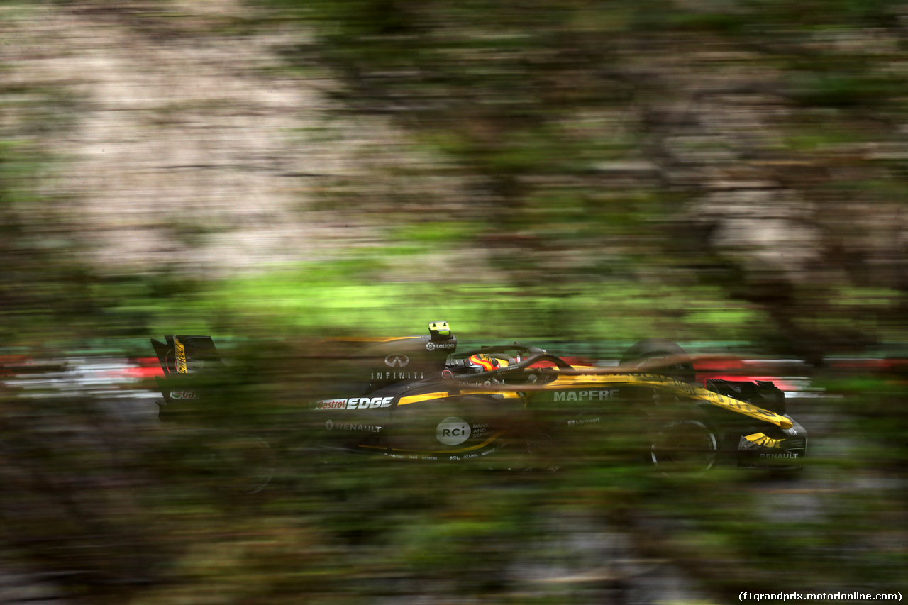 GP GIAPPONE, 05.10.2018 - Prove Libere 2, Carlos Sainz Jr (ESP) Renault Sport F1 Team RS18