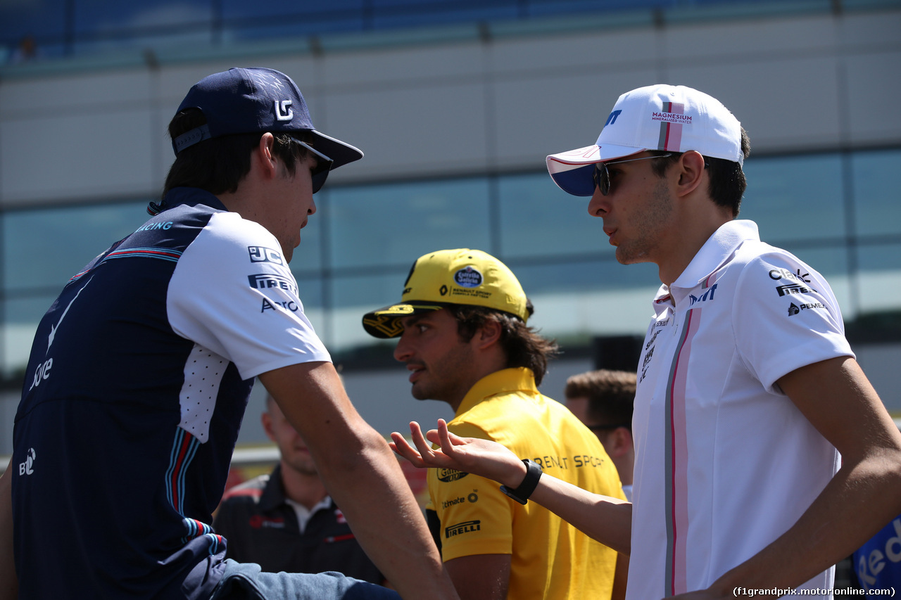 GP GRAN BRETAGNA, 08.07.2018- driver parade,  Lance Stroll (CDN) Williams FW41  e Esteban Ocon (FRA) Sahara Force India F1 VJM11