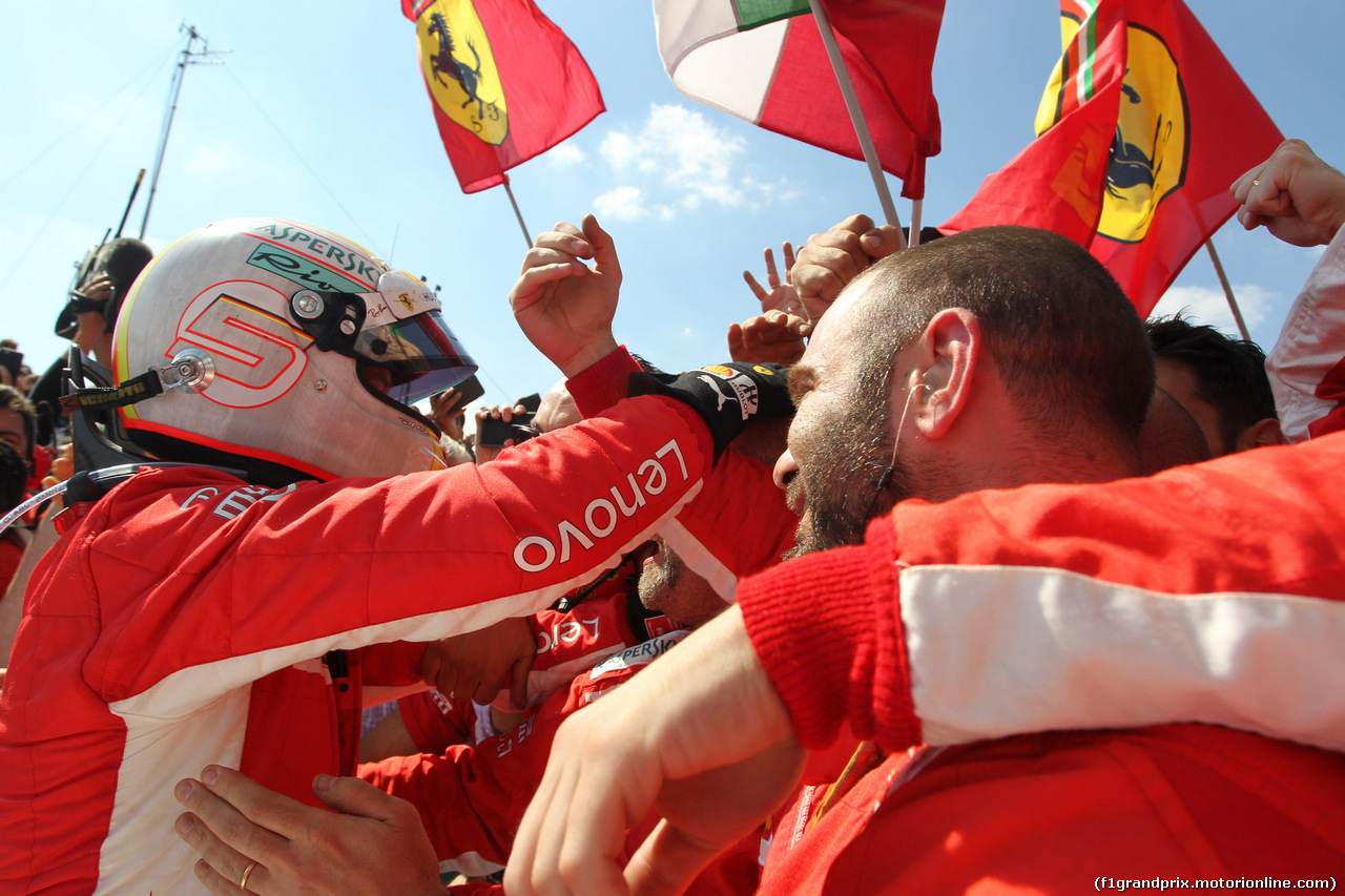 GP GRAN BRETAGNA, 08.07.2018- Festeggiamenti in parc fermee, winner Sebastian Vettel (GER) Ferrari SF71H