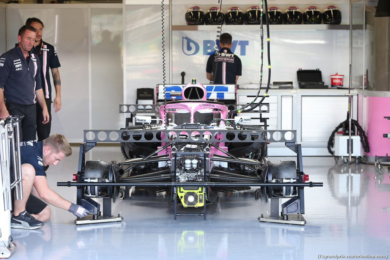 GP GRAN BRETAGNA, 05.07.2018- mechanic  works on Sahara Force India F1 VJM11 Tech Detail