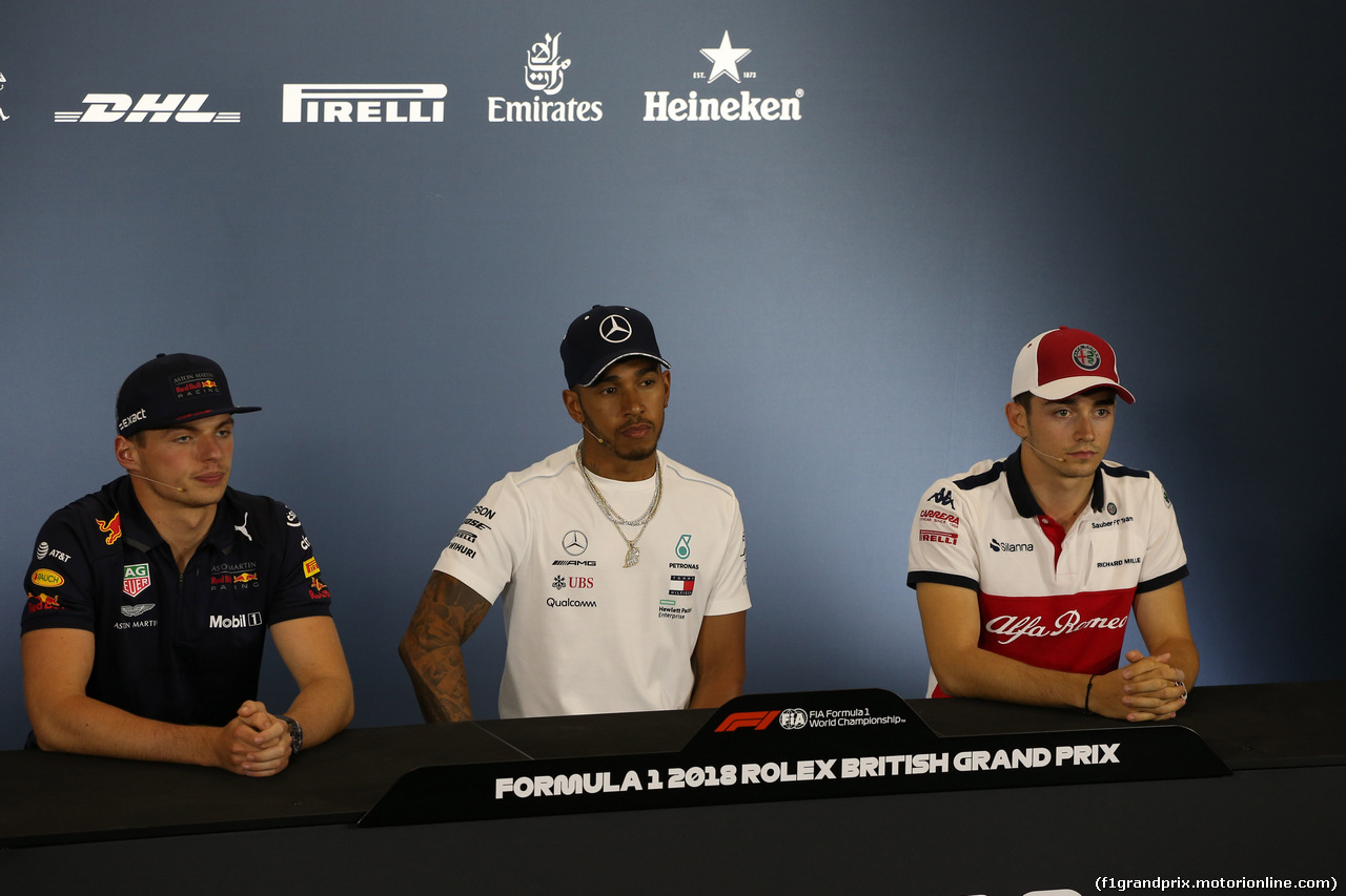 GP GRAN BRETAGNA, 05.07.2018- Giovedi' Official Fia press conference, L to R Max Verstappen (NED) Red Bull Racing RB14, Lewis Hamilton (GBR) Mercedes AMG F1 W09  e Charles Leclerc (GER) Alfa Romeo Sauber C37