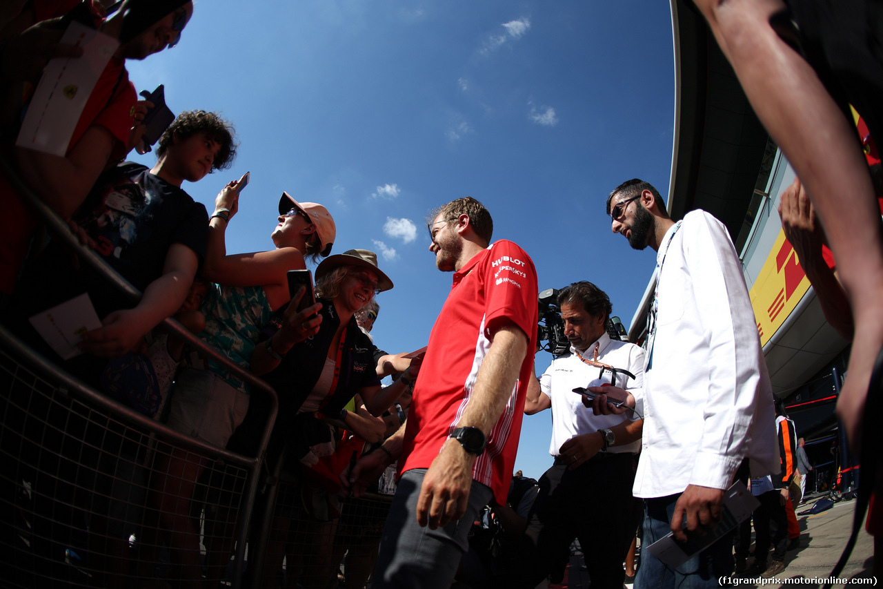 GP GRAN BRETAGNA, 05.07.2018- Autograph Session, Sebastian Vettel (GER) Ferrari SF71H