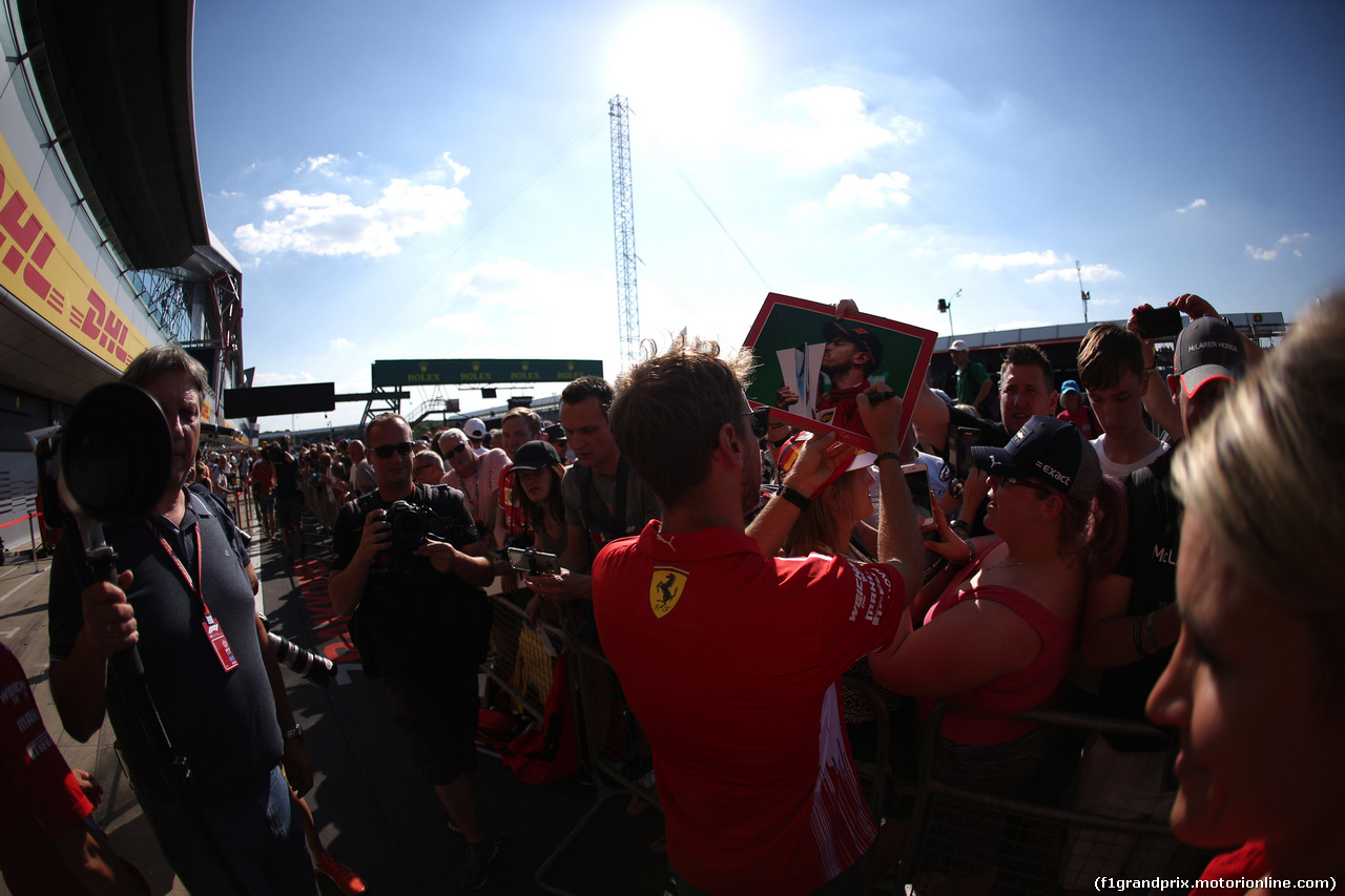GP GRAN BRETAGNA, 05.07.2018- Autograph Session, Sebastian Vettel (GER) Ferrari SF71H