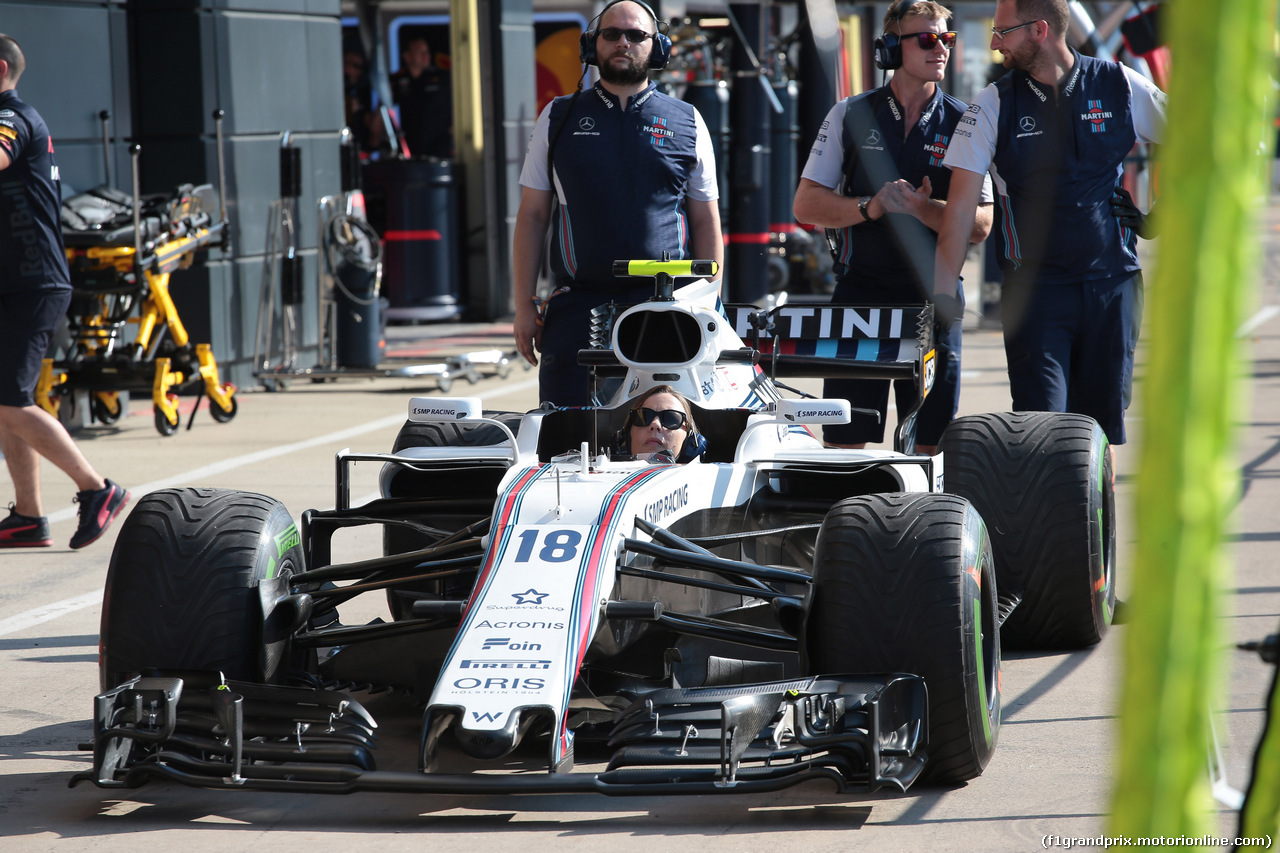 GP GRAN BRETAGNA, 05.07.2018- Claire Williams (GBR) Williams Deputy Team Principal inside Williams FW41
