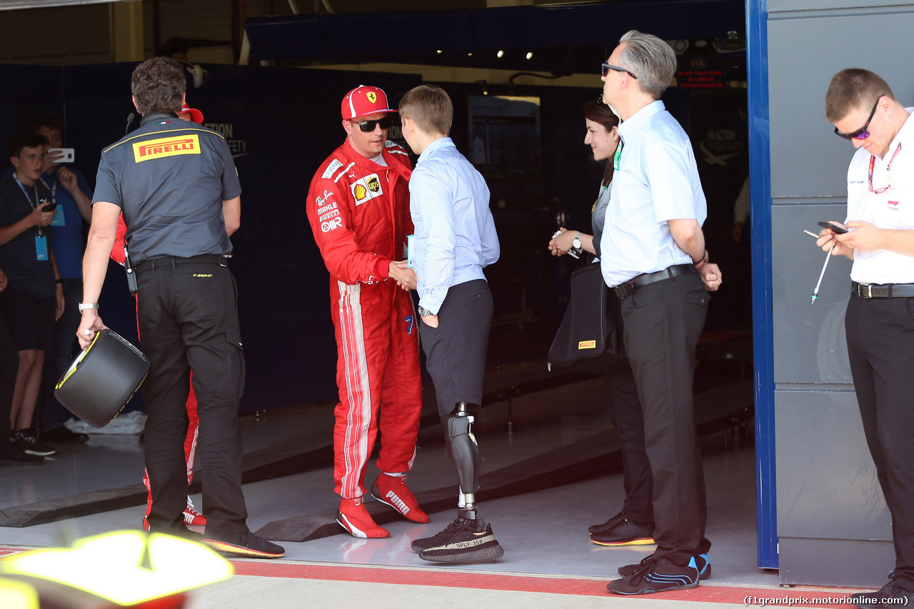GP GRAN BRETAGNA, 07.07.2018- Qualifiche celebration, Billy Monger (GBR) e Kimi Raikkonen (FIN) Ferrari SF71H