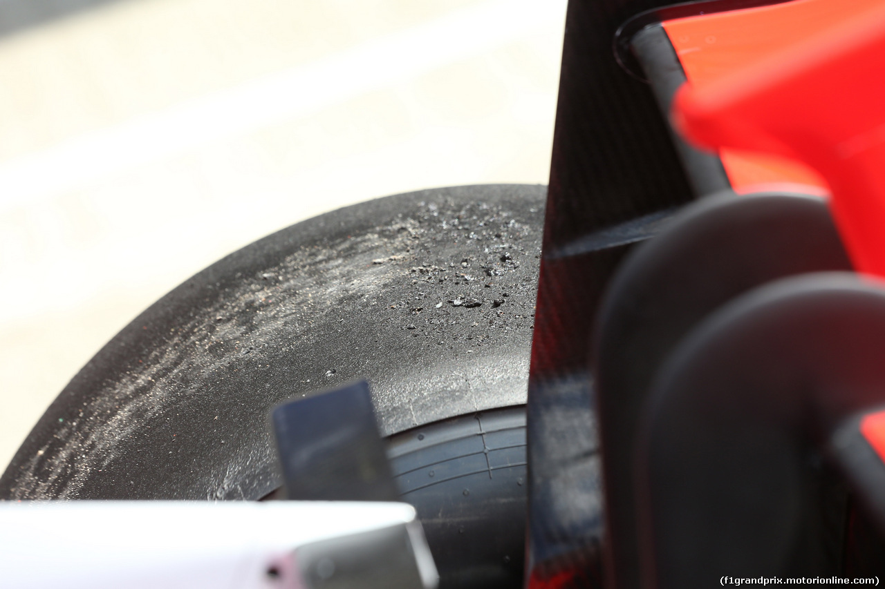 GP GRAN BRETAGNA, 07.07.2018- Qualifiche, Sebastian Vettel (GER) Ferrari SF71H worn tire