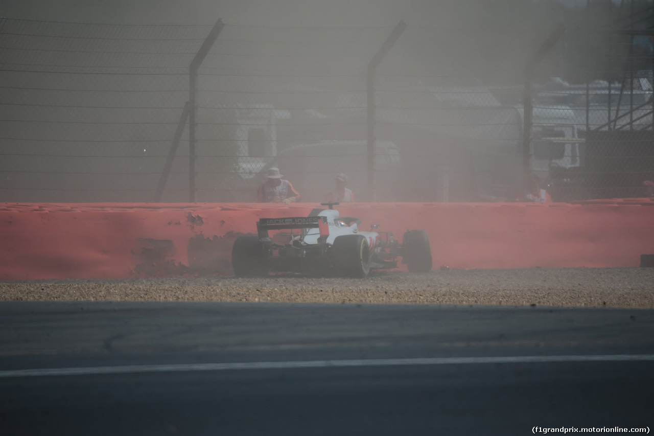 GP GRAN BRETAGNA, 06.07.2018- free Practice 1, Romain Grosjean (FRA) Haas F1 Team VF-18 crash