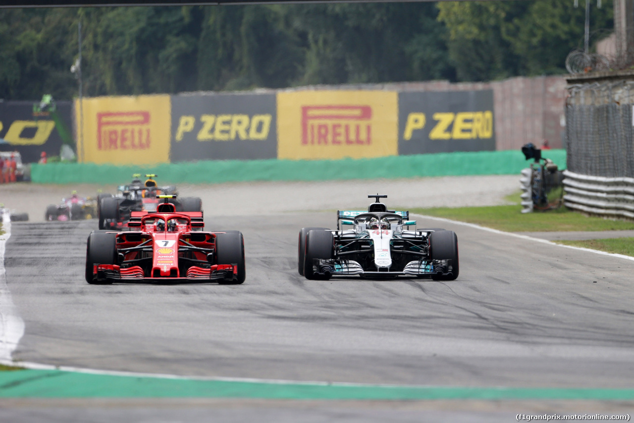 GP ITALIA, 02.09.2018 - Gara, Kimi Raikkonen (FIN) Ferrari SF71H e Lewis Hamilton (GBR) Mercedes AMG F1 W09