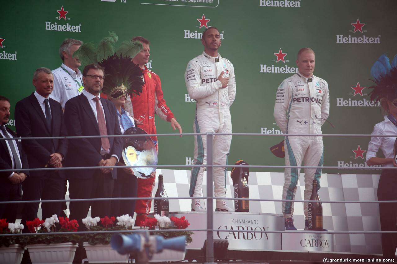GP ITALIA, 02.09.2018 - Gara, 1st place Lewis Hamilton (GBR) Mercedes AMG F1 W09, 2nd place Kimi Raikkonen (FIN) Ferrari SF71H e 3rd place Valtteri Bottas (FIN) Mercedes AMG F1 W09
