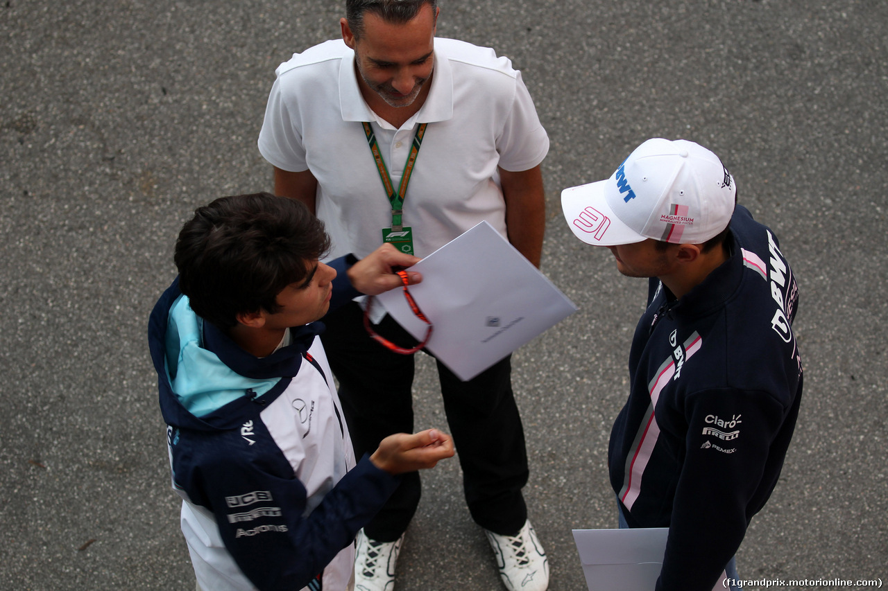 GP ITALIA, 31.08.2018 - Lance Stroll (CDN) Williams FW41 e Esteban Ocon (FRA) Racing Point Force India F1 VJM11