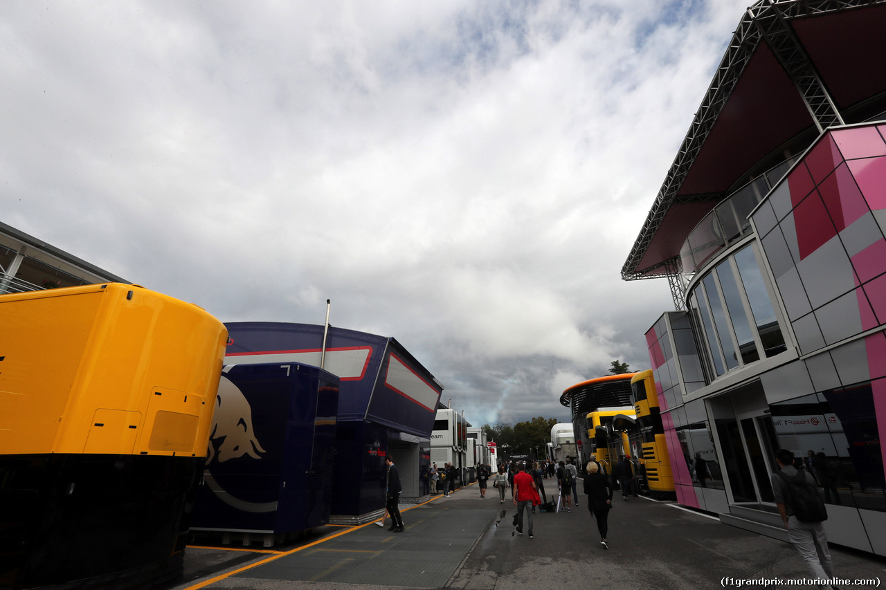 GP ITALIA, 01.09.2018 - Prove Libere 3, The paddock