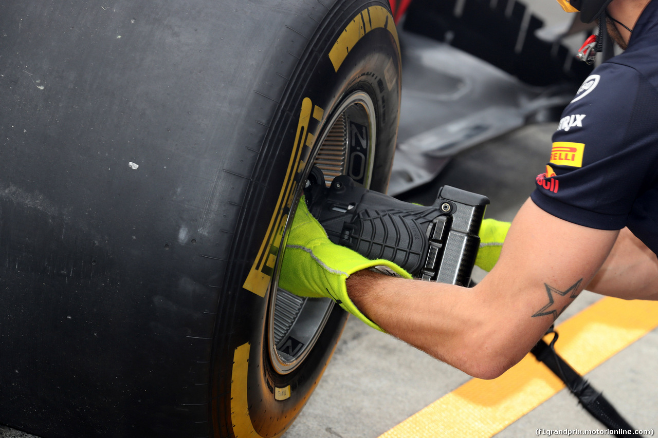 GP ITALIA, 01.09.2018 - Prove Libere 3, Pirelli Tyre e OZ Wheel