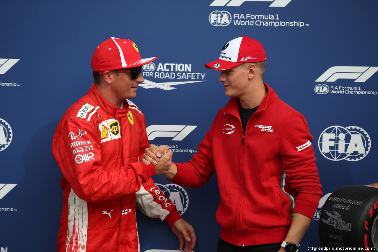 GP ITALIA, 01.09.2018 - Qualifiche, Kimi Raikkonen (FIN) Ferrari SF71H pole position e Miki Schumacher (SUI)