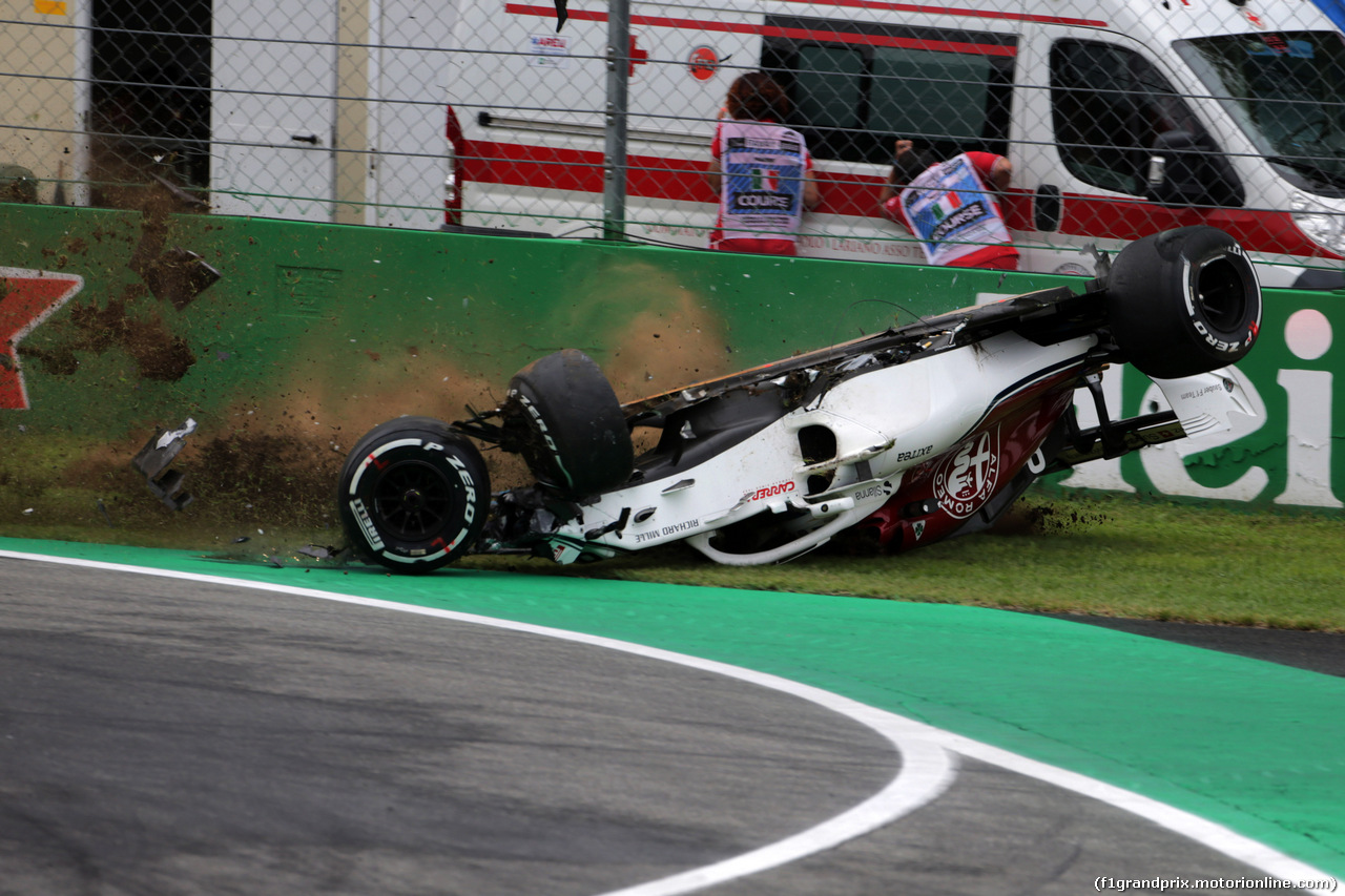 GP ITALIA, 31.08.2018 - Prove Libere 2, Crash, Marcus Ericsson (SUE) Sauber C37