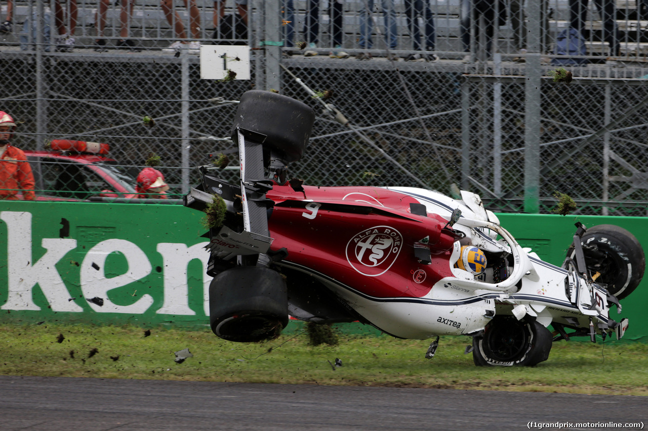 GP ITALIA, 31.08.2018 - Prove Libere 2, Crash, Marcus Ericsson (SUE) Sauber C37
