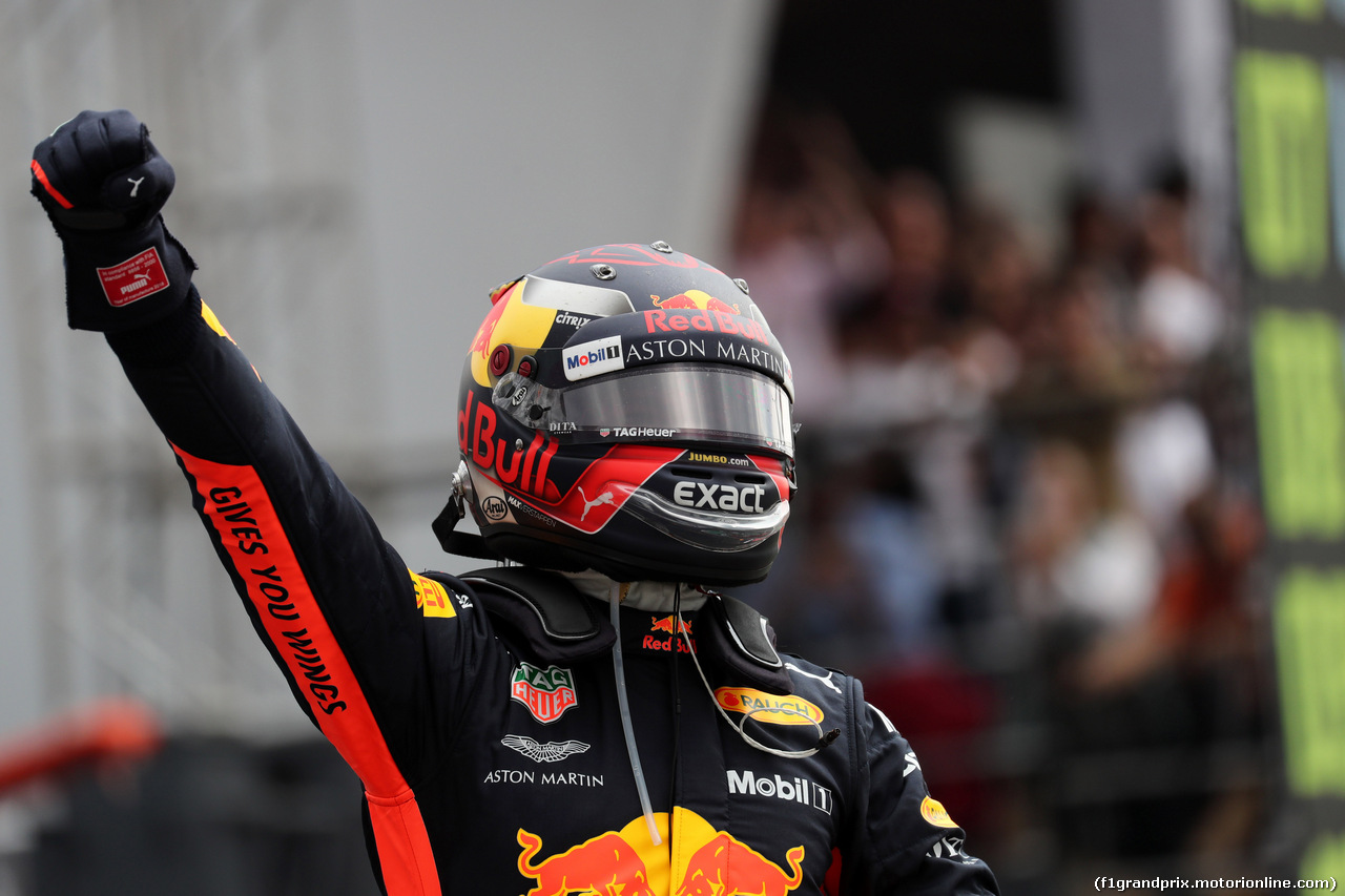 GP MESSICO, 28.10.2018 - Gara, Max Verstappen (NED) Red Bull Racing RB14 vincitore