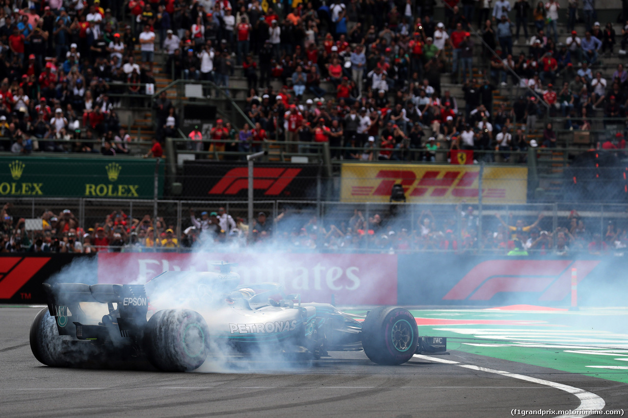 GP MESSICO, 28.10.2018 - Gara, Lewis Hamilton (GBR) Mercedes AMG F1 W09, Champion F1 2018