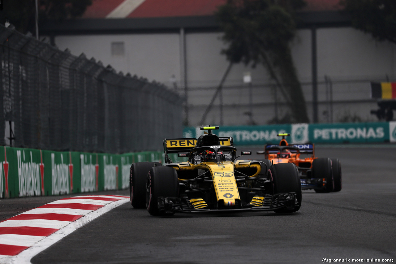 GP MESSICO, 27.10.2018 - Prove Libere 3, Carlos Sainz Jr (ESP) Renault Sport F1 Team RS18 e Stoffel Vandoorne (BEL) McLaren MCL33