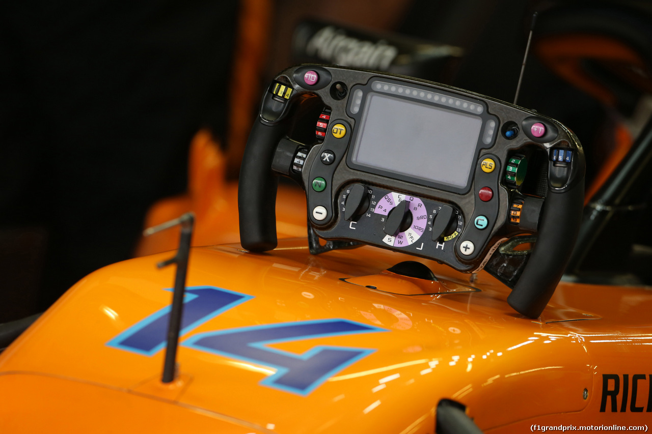 GP MESSICO, 27.10.2018 - Prove Libere 3, The steering wheel of Fernando Alonso (ESP) McLaren MCL33