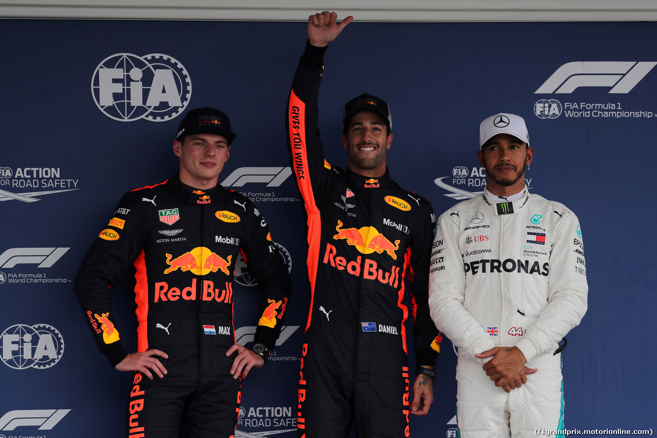 GP MESSICO, 27.10.2018 - Qualifiche, 2nd place Max Verstappen (NED) Red Bull Racing RB14, Daniel Ricciardo (AUS) Red Bull Racing RB14 pole position e 3rd place Lewis Hamilton (GBR) Mercedes AMG F1 W09