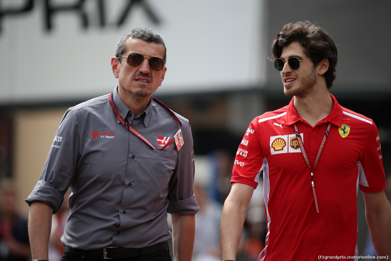 GP MONACO, 24.05.2018 - Prove Libere 1, Guenther Steiner (ITA) Haas F1 Team Prinicipal e Antonio Giovinazzi (ITA)