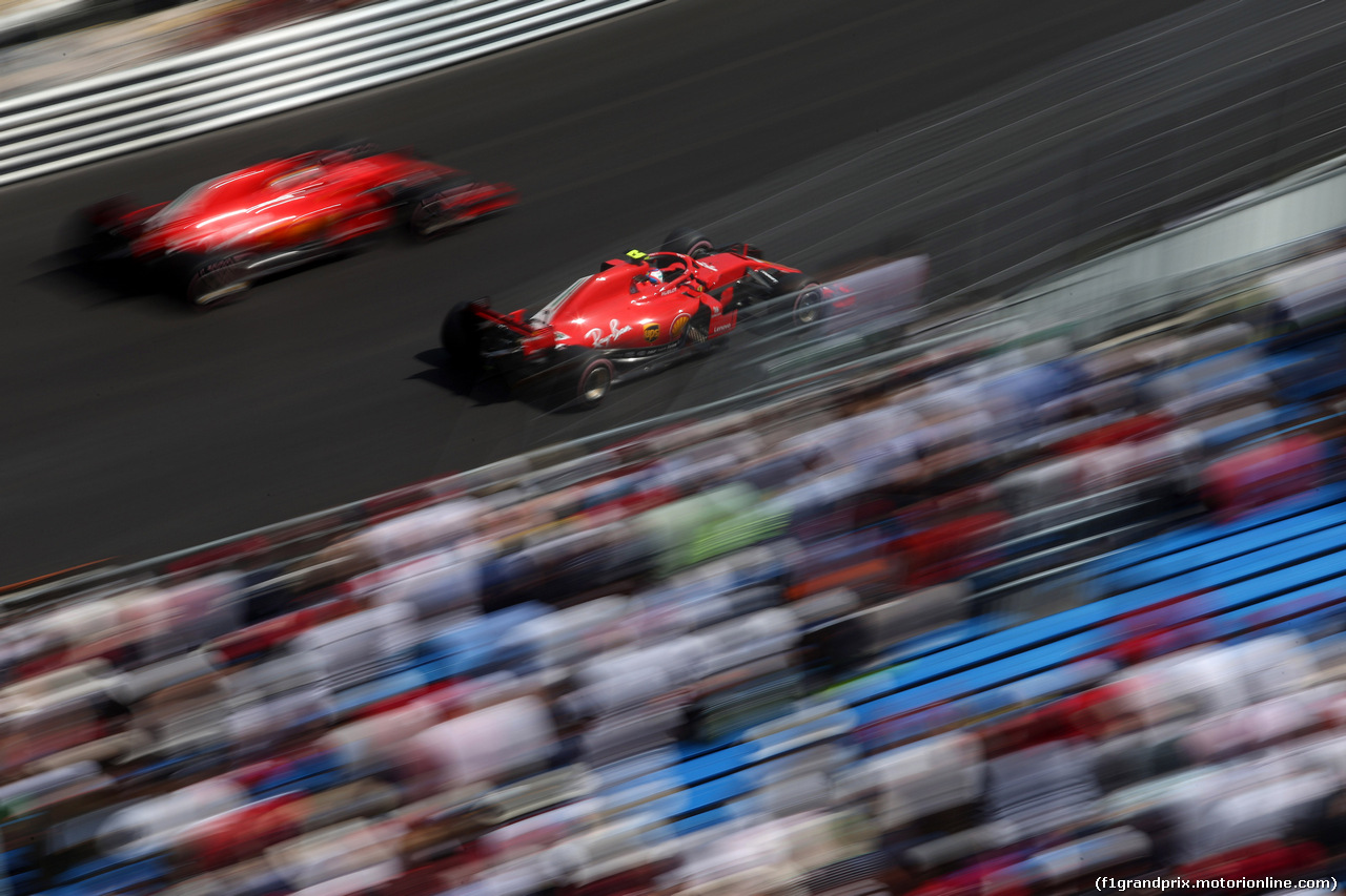 GP MONACO, 26.05.2018 - Qualifiche, Sebastian Vettel (GER) Ferrari SF71H e Kimi Raikkonen (FIN) Ferrari SF71H