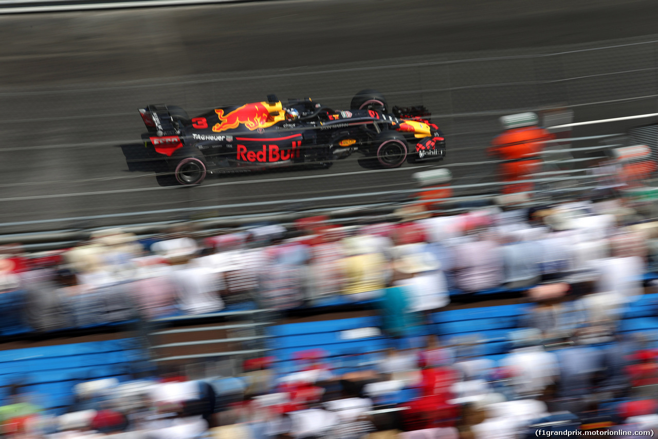 GP MONACO, 26.05.2018 - Qualifiche, Daniel Ricciardo (AUS) Red Bull Racing RB14