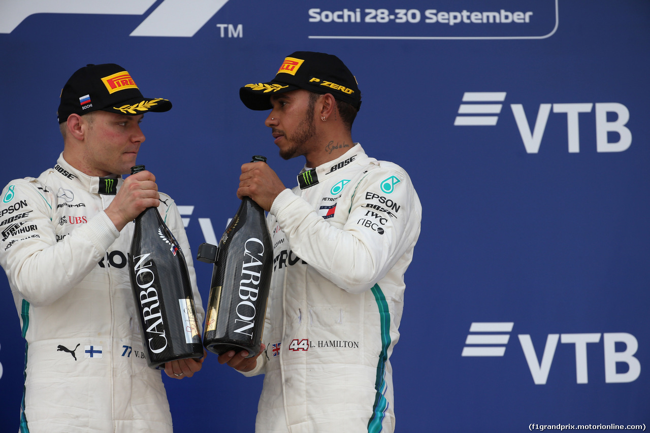 GP RUSSIA, 30.09.2018 - Gara, 2nd place Valtteri Bottas (FIN) Mercedes AMG F1 W09 e Lewis Hamilton (GBR) Mercedes AMG F1 W09  vincitore