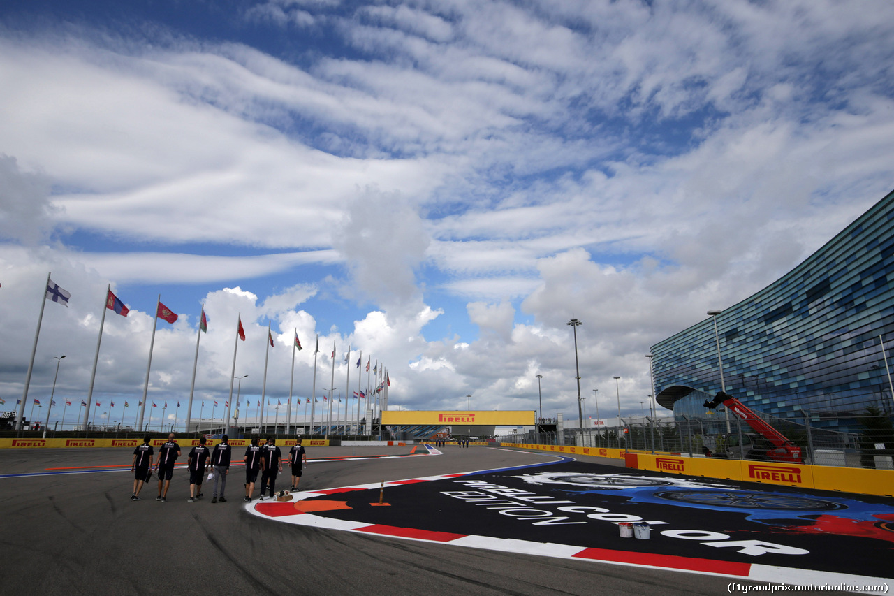 GP RUSSIA, 27.09.2018 - Esteban Ocon (FRA) Racing Point Force India F1 VJM11