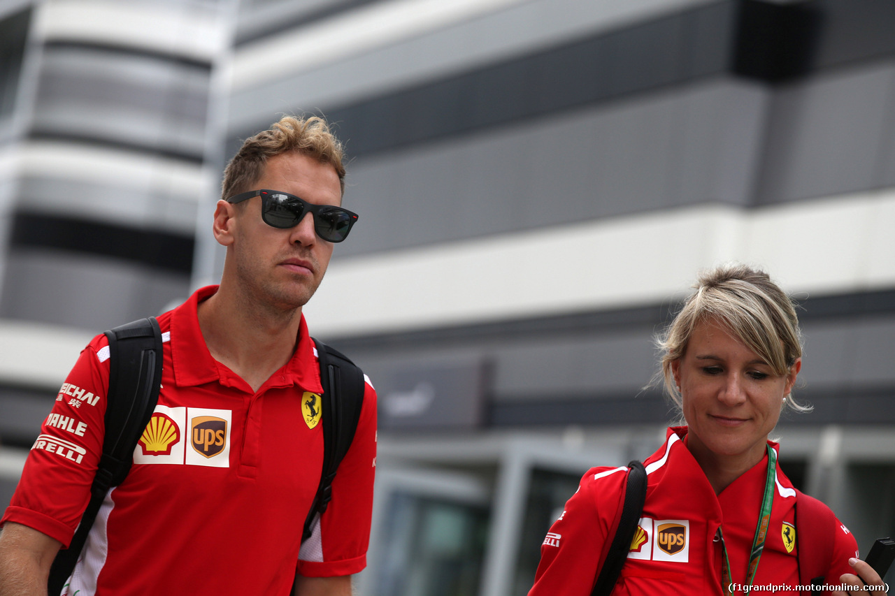 GP RUSSIA, 28.09.2018 - Sebastian Vettel (GER) Ferrari SF71H e Britta Roeske (AUT) Ferrari Press Officer